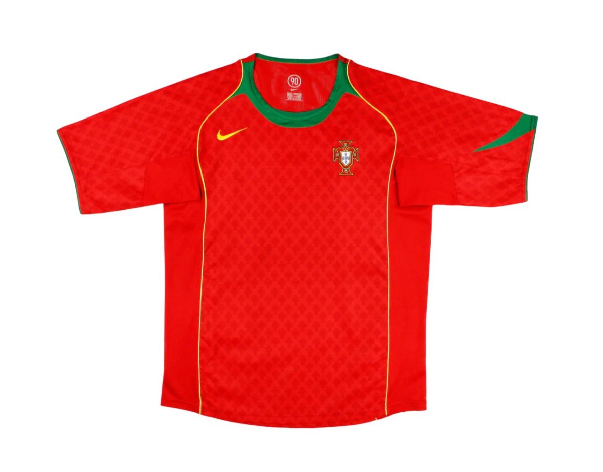 Maillot domicile rétro Portugal 2004