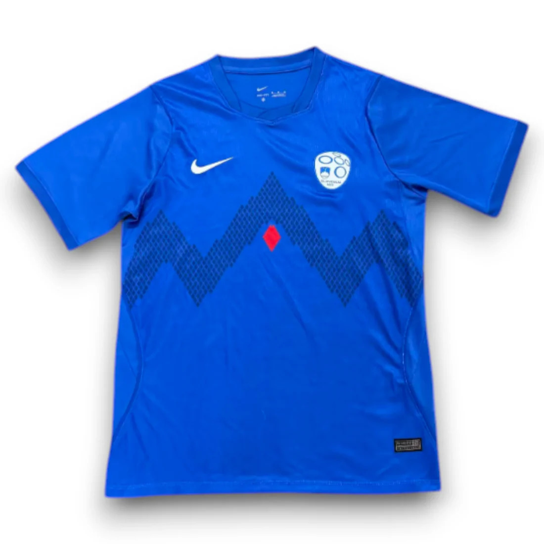 Slovenia 26/27 home shirt, image 2