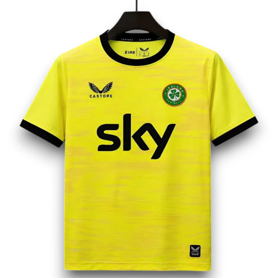 Ireland 26/27 goalkeeper away shirt